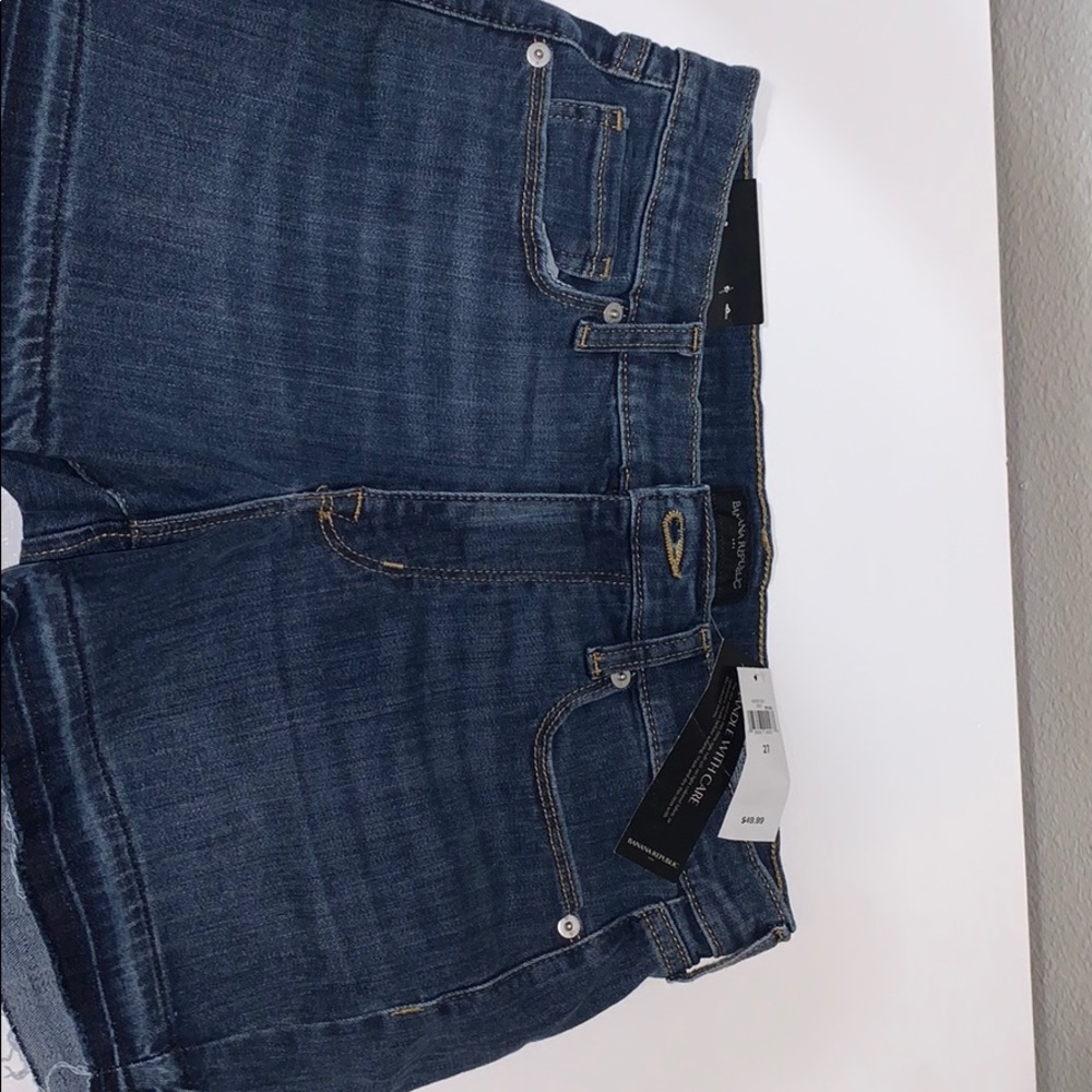 Banana republic shorts!